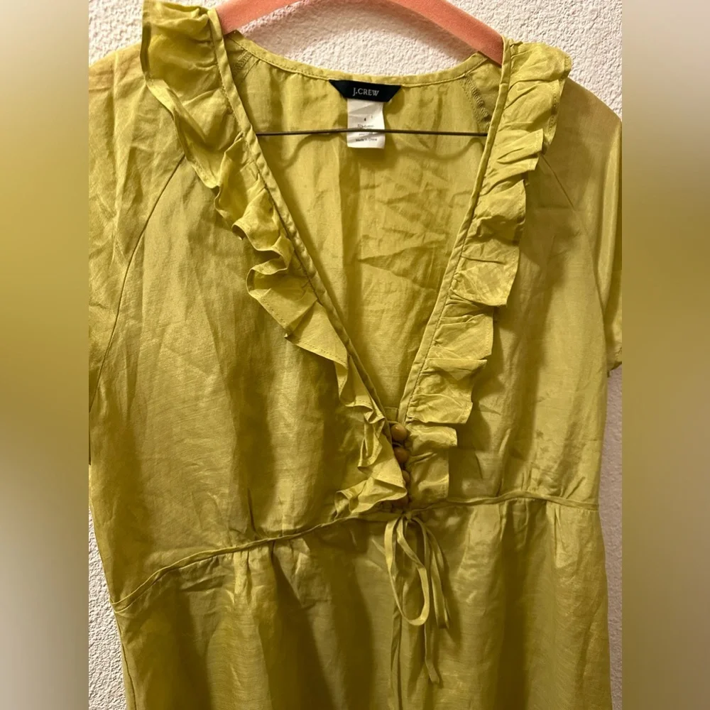 J. Crew Blouse Chartreuse Silk Blend Ruffle B Neck Puff Sleeve Side Zip Size 4